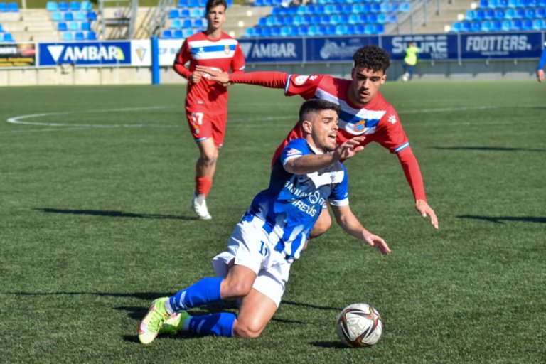 Nou cruel ‘Deja Vu’ del Badalona al temps afegit (3-3)