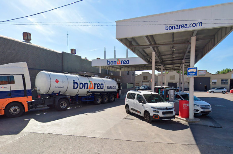 Badalona té una de les benzineres més econòmiques de l’Àrea Metropolitana