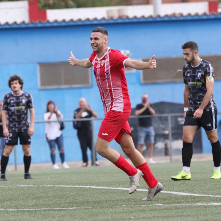 Gerard Llobet, ‘streamer’ i jugador de la Unificació Llefià CF