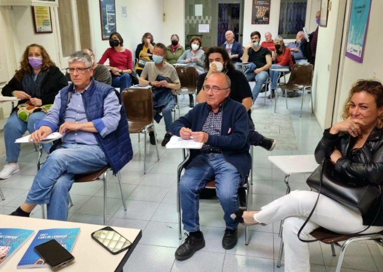 L’AV Coll i Pujol renuncia a la festa del barri per no haver cobrat la subvenció