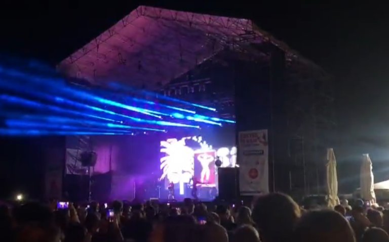 Denuncien una agressió lesbofòbica a les Festes de Maig