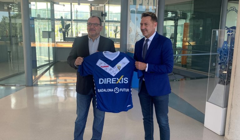 Justo Alarcón seguirà vinculat al CF Badalona