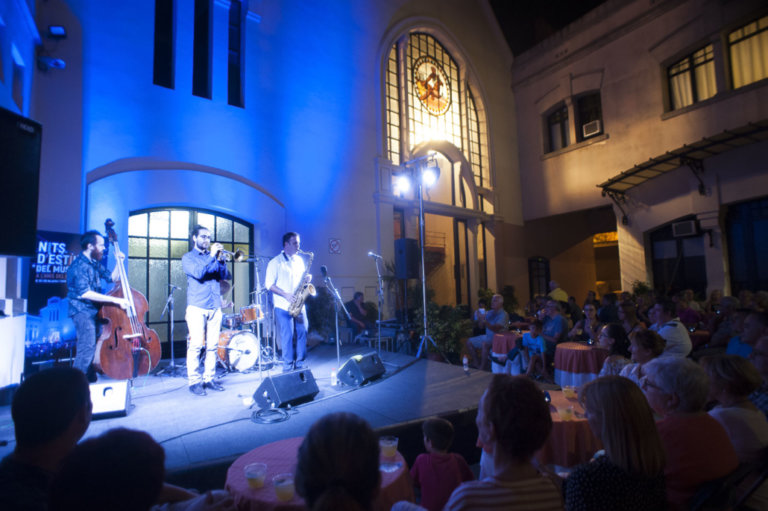 Arriben les Nits d’Estiu del Museu a la fàbrica de l’Anís del Mono