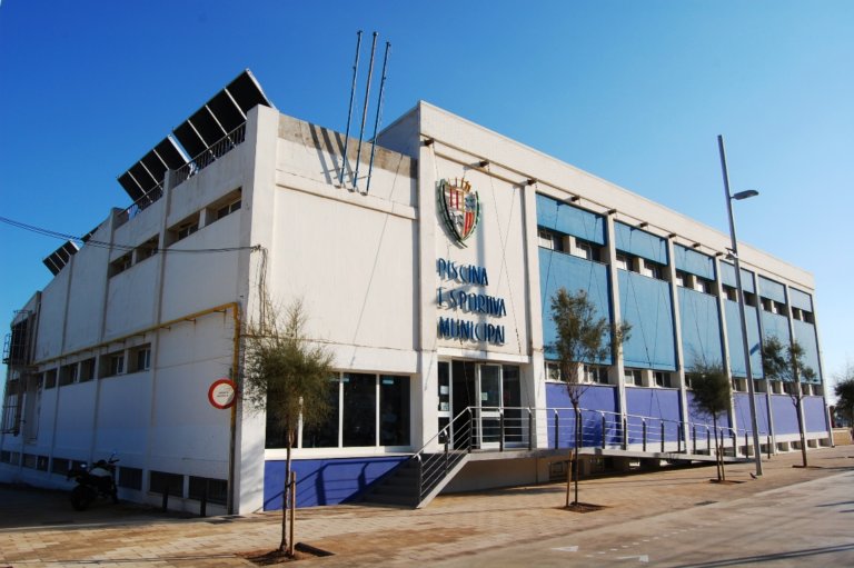 La plataforma ‘Pom Ja’ exigeix una piscina olímpica a Badalona