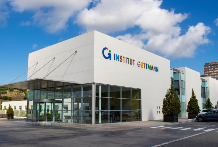 El Guttmann incorpora una tècnica quirúrgica per recuperar la mobilitat de les mans a pacients tetraplègics
