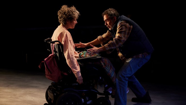 Cost de vida, protagonitzada per Julio Manrique, obre la temporada del Teatre Zorrilla