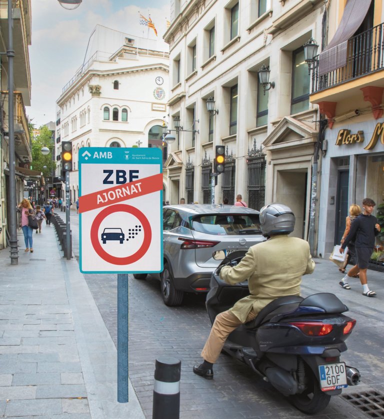 Reportatge l Badalona vol ajornar tres anys l’aplicació de la Zona de Baixes Emissions