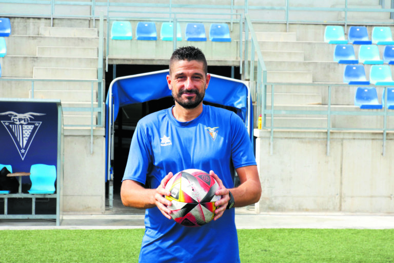 Santi Álvarez: ” l’objectiu és la zona de playoff d’ascens”