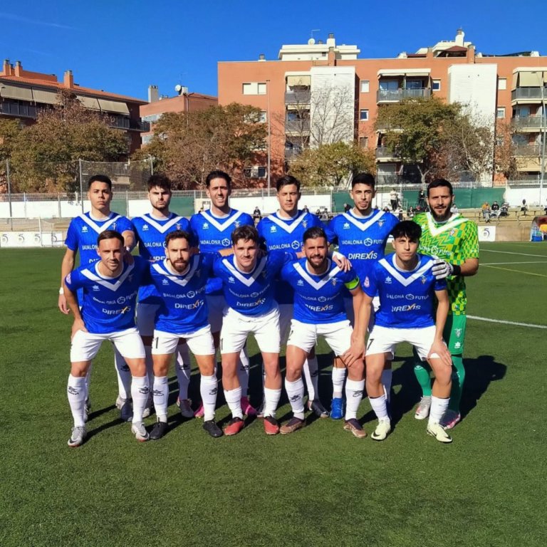 El Badalona esvaeix dubtes a Castelldefels (1-2)