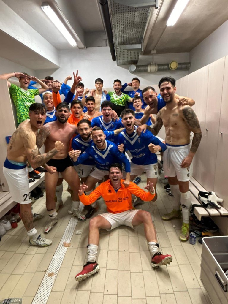 El Badalona entra en zona de play off (0-1)