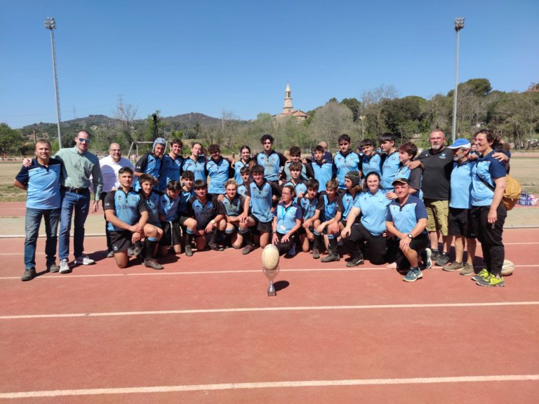 L’equip S-16 del Rugby Badalona, subcampió de lliga