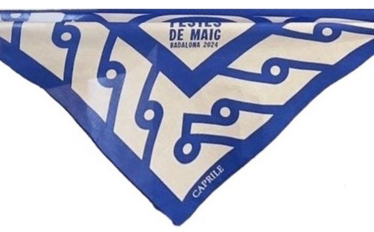 Exhaurits tots els mocadors de les Festes de Maig