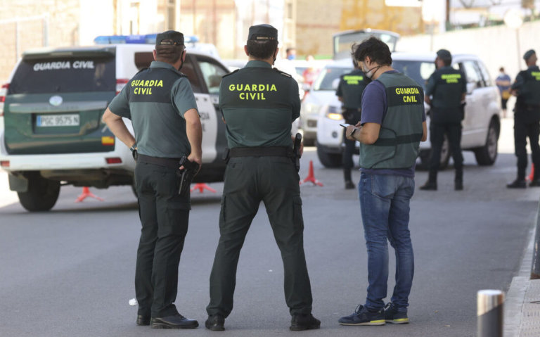 Tres detinguts a Badalona i Barcelona en una operació contra el terrorisme gihadista