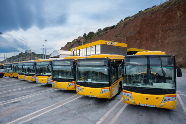 Arriben a València 6 busos de Direxis Tusgsal per ajudar en la mobilitat quotidiana