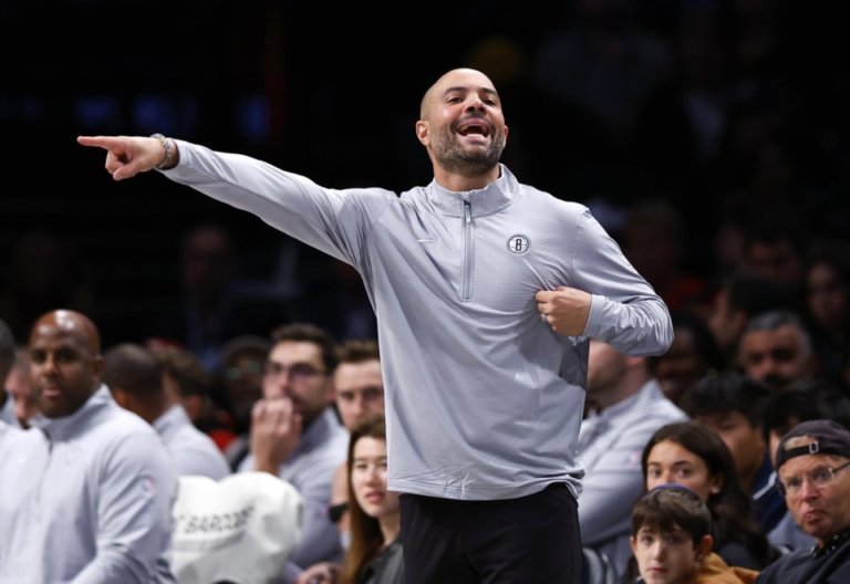 L’entrenador de bàsquet Jordi Fernández ja és el sisè fill predilecte de la ciutat
