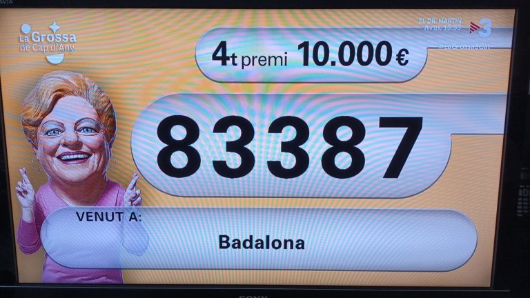 El 83387, segon quart premi de la Grossa venut íntegrament a Badalona.10.000 euros per bitllet, el que suposa 1.000 euros per cada euro jugat.