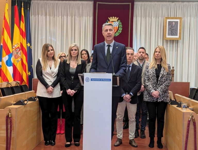 Albiol insinua que el cas de les antenes és un muntatge armat per Moncloa a dos mesos de les municipals