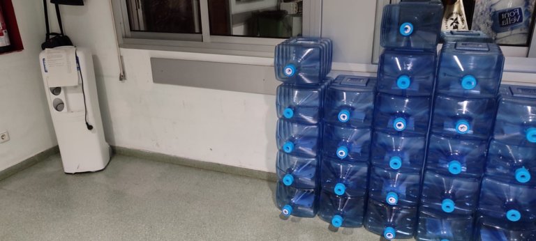 El PSC denuncia que els treballadors municipals no tenen accés a aigua per beure