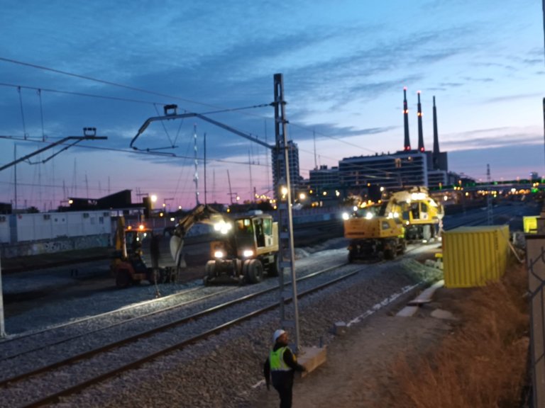 L’operatiu que permetrà desviar el tren i començar a fer el viaducte es completarà el cap de setmana del 8 i 9 de març