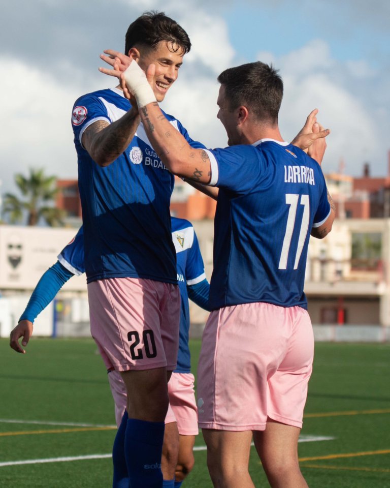 El Badalona vol aferrar-se al play off