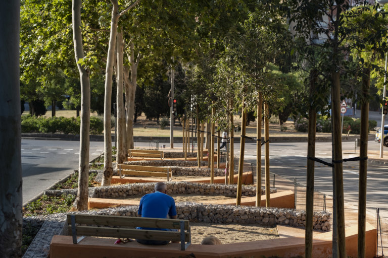 Albiol inaugura la nova Rambla de França, un projecte que li va aprovar l’ÀMB el 2021