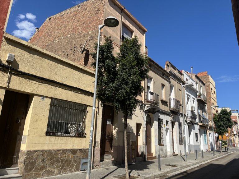 Deu dies per recuperar una planta baixa al Progrés per violació de domicili