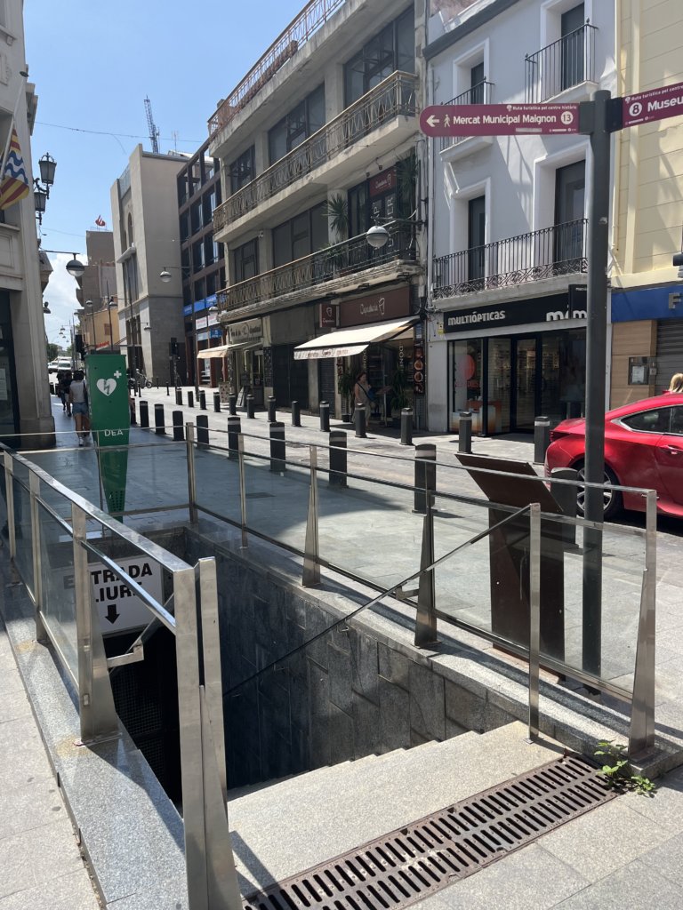 Aprofitar l’envergadura de les obres a Francesc Layret per dignificar el Refugi i museïtzar la Plaça Assemblea de Catalunya