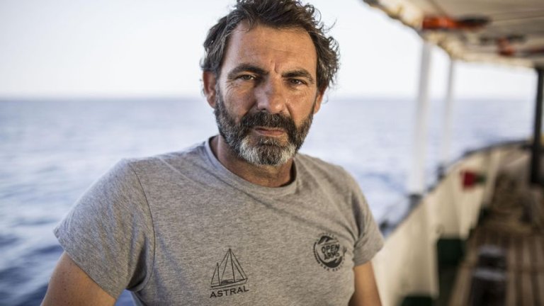 Òscar Camps, líder d’Open Arms, participa avui en un debat sobre drets socials a Sant Roc
