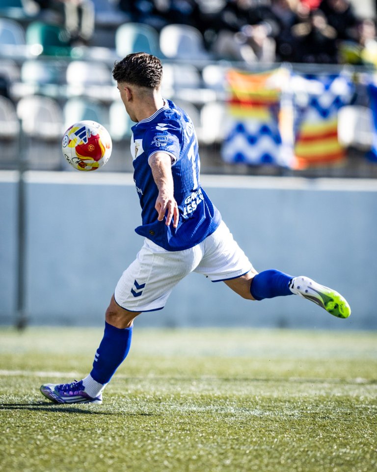 Joaco rescata un punt per al Badalona a Cerdanyola (2-2)