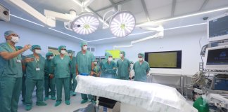 Salvador Illa inaugura sis quiròfans nous que posicionen l’Hospital Germans Trias com un centre de referència internacional