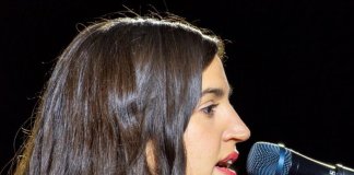 La badalonina Maria Arnal, copresenta i actua avui als Gaudí