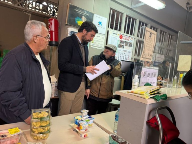 El  PSC alerta del risc de desaparició del Banc d’Aliments