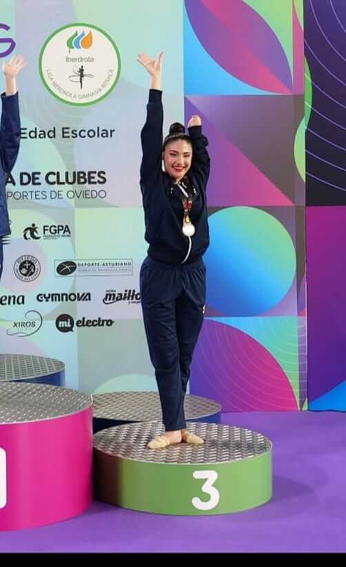 La gimnasta del Club Rítmica Montigalà, Angie Valentina Aponte, bronze al Campionat d’Espanya en Edat Escolar