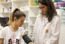 Professionals sanitaris a les escoles: més suport per a l’alumnat que necessita cures de salut